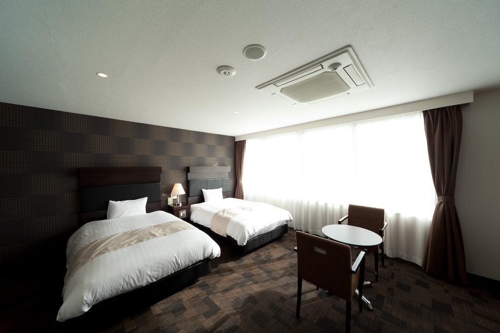 Hotel Sunline Fukuoka Hakata Ekimae Экстерьер фото