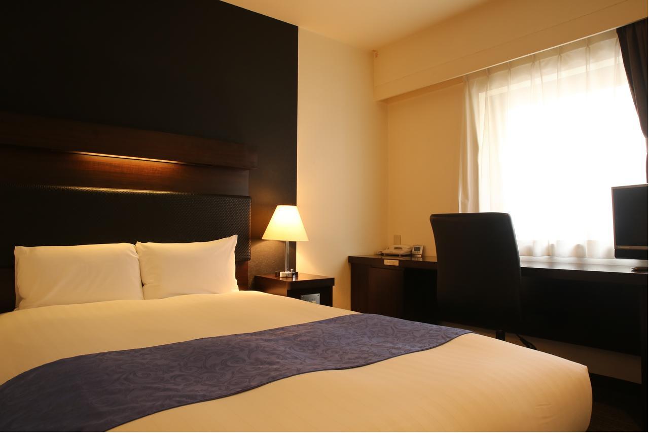 Hotel Sunline Fukuoka Hakata Ekimae Экстерьер фото