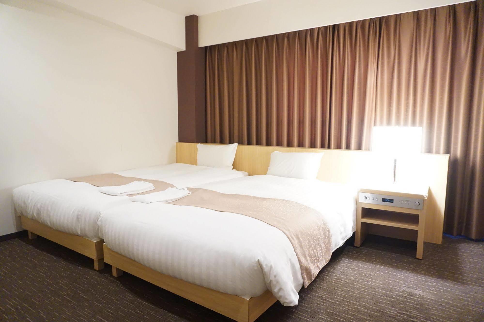 Hotel Sunline Fukuoka Hakata Ekimae Экстерьер фото