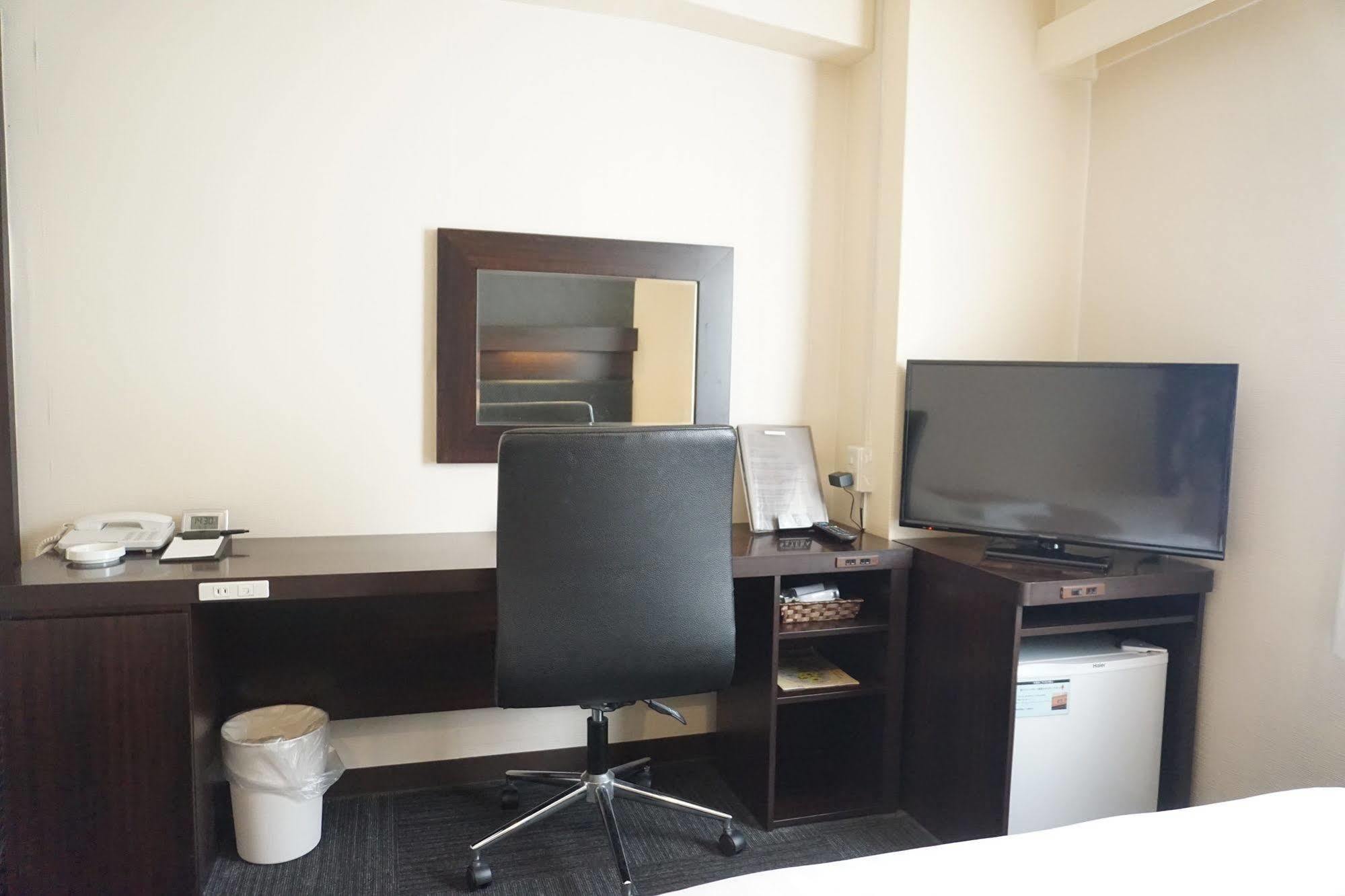 Hotel Sunline Fukuoka Hakata Ekimae Экстерьер фото