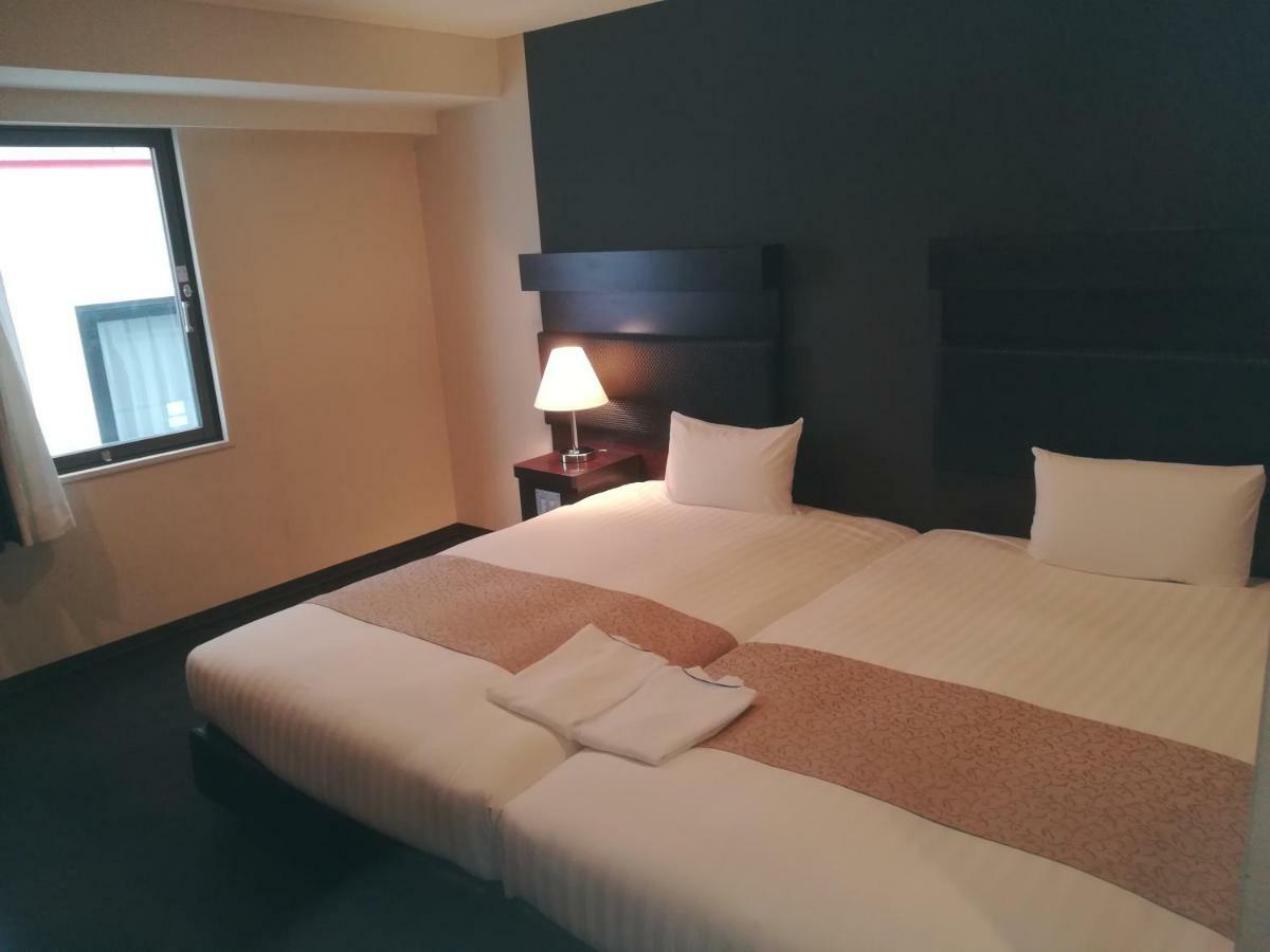 Hotel Sunline Fukuoka Hakata Ekimae Экстерьер фото