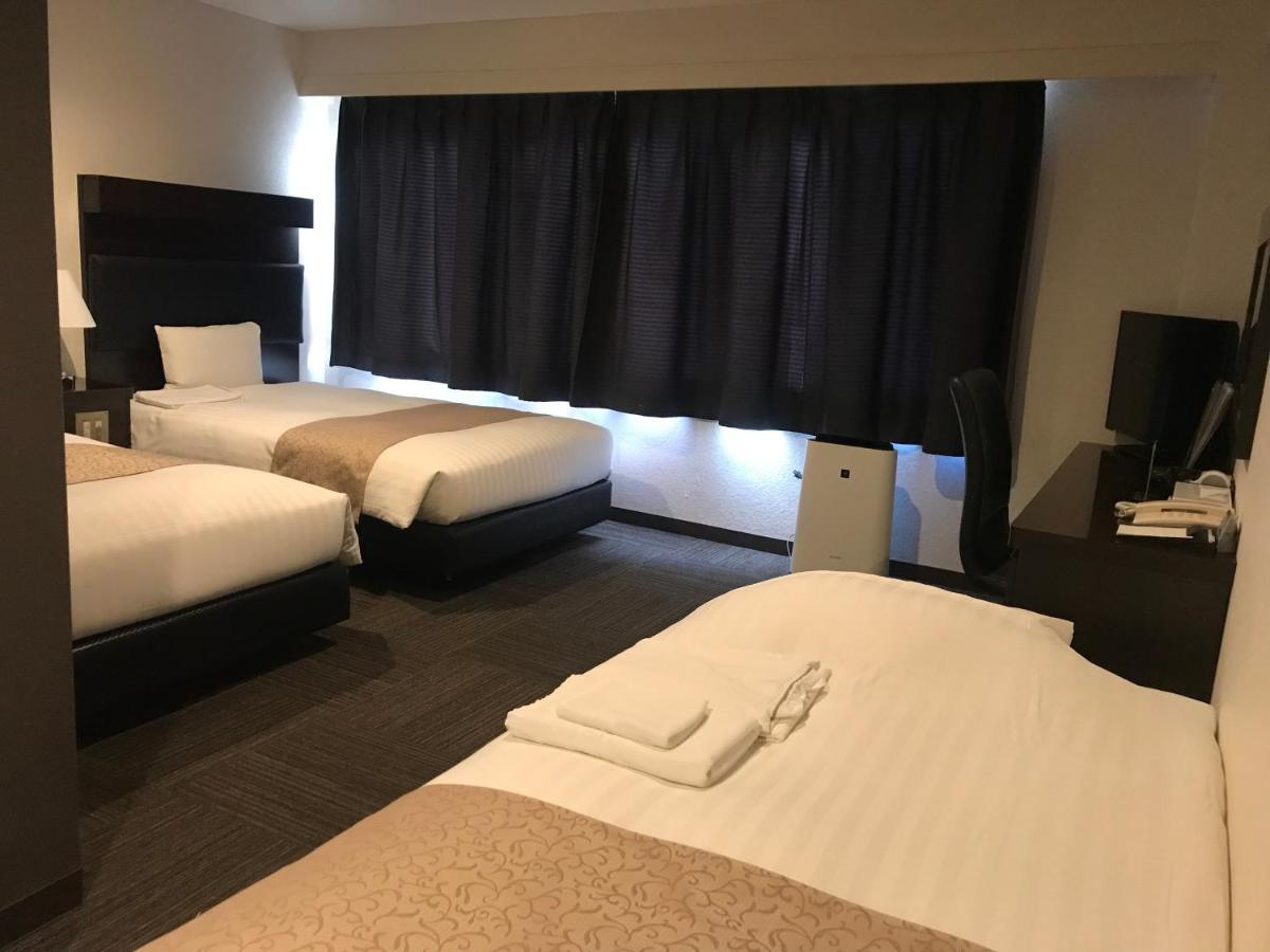 Hotel Sunline Fukuoka Hakata Ekimae Экстерьер фото